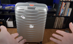 Featured image of post Samsonite Proxis Spinner 75cm Unpacked: A Traveler's Trusty Companion